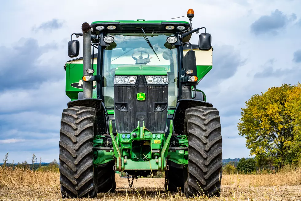 John Deere Embraces the Right to Repair